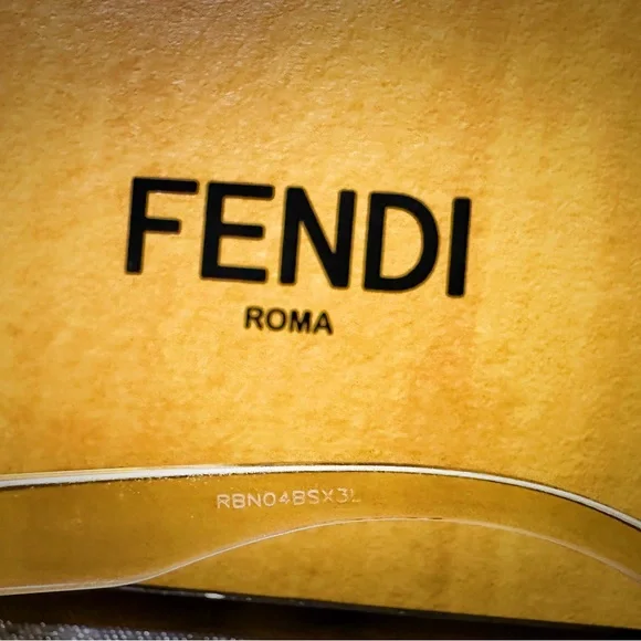 Fendi Sunglasses - Black and purple tortoise style 
❌70%OFF SALE❌ - Picture 9 of 14